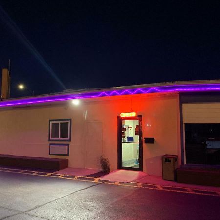 Western Holiday Motel Wichita Exterior foto